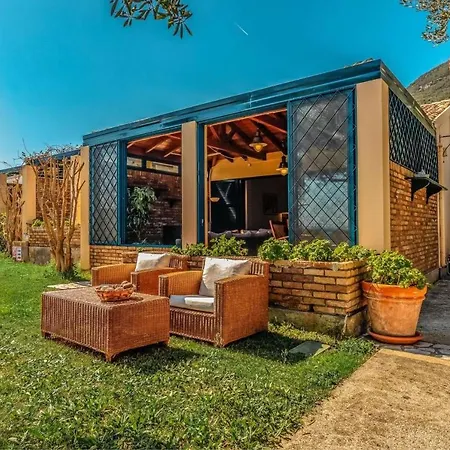 Beachside Escape Villa *